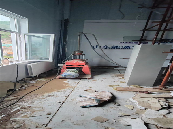 滨城地基基础下沉墙体裂缝加固注浆顶升施工